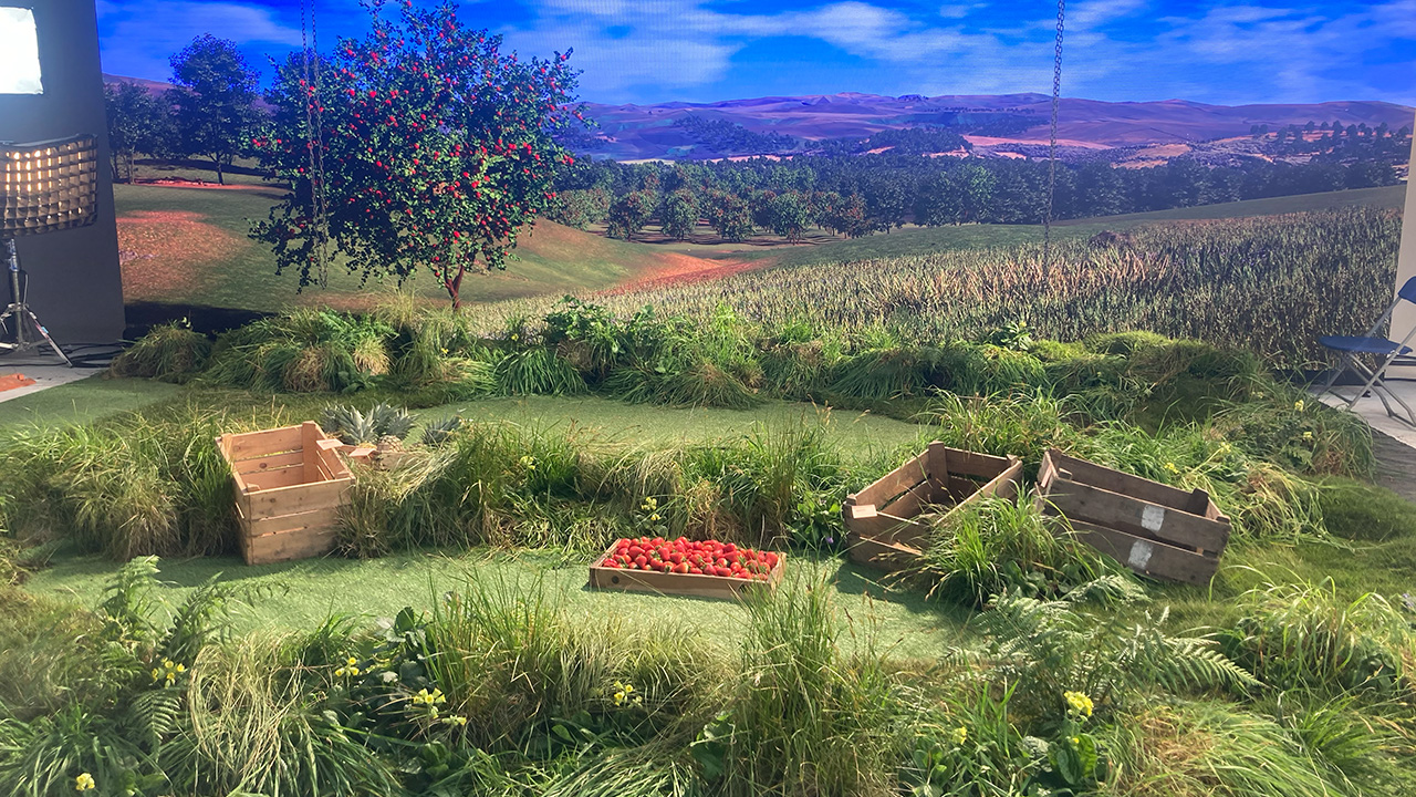 Unreal Engine Scene and LED Wall with real world set dressing
